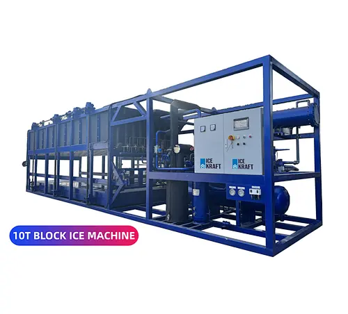 Saltwater block ice machine for marine use